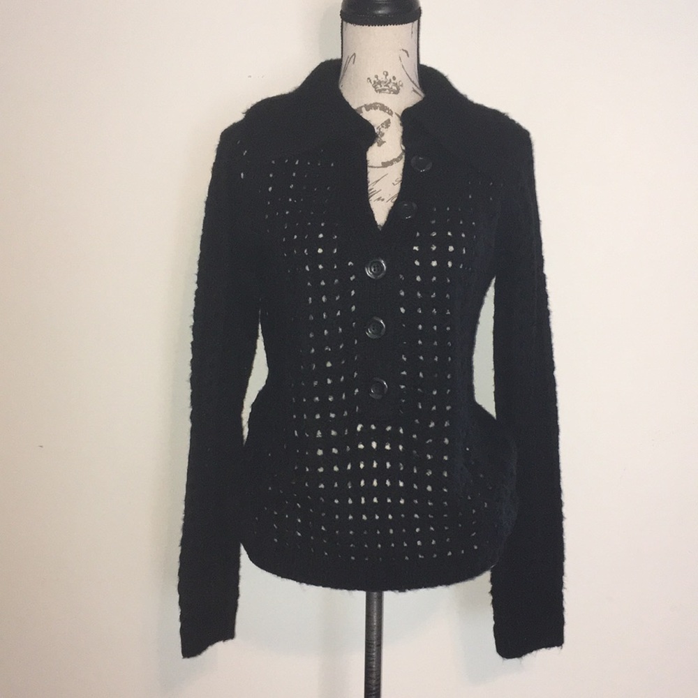 VERTIGO | BUTTON FRONT PULLOVER SWEATER